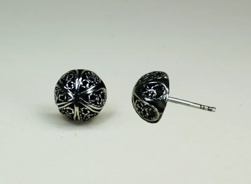 02-324 Pendientes de Media Bola