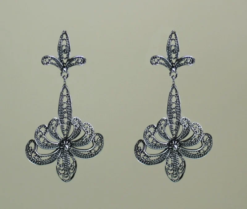 Pendientes Flor de Lis de Filigrana