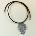 Gargantilla de Cuero Aldabón de la Puerta del Perdón