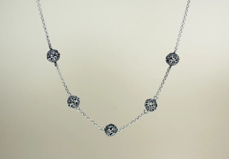 22-005 Gargantilla Cadena Rolo Cinco Bolas